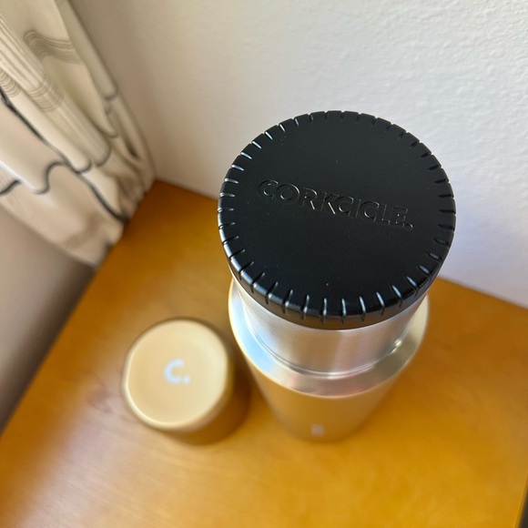 NEW Disney Vacation Club First Wave Sailing Gold Corkcicle Thermos Bottle - Picture 4 of 5